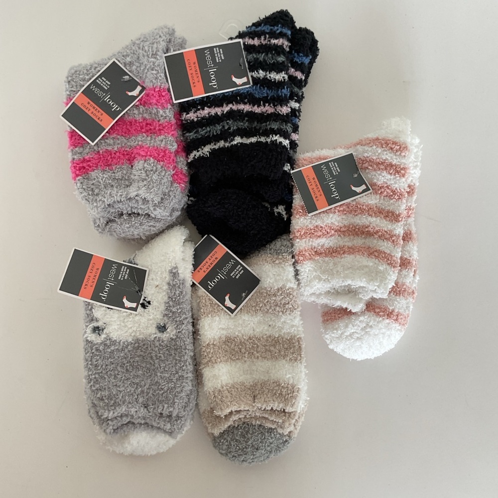 West Loop Set of 5 pairs of Cozy Socks NWT